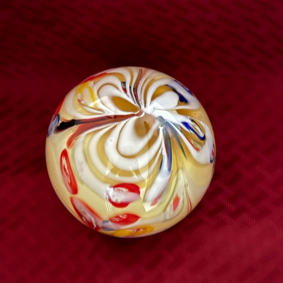 Vintage Murano Style Art Glass Swirl Millefiori Blue Red Yellow 4” Paperweight - Picture 4 of 9